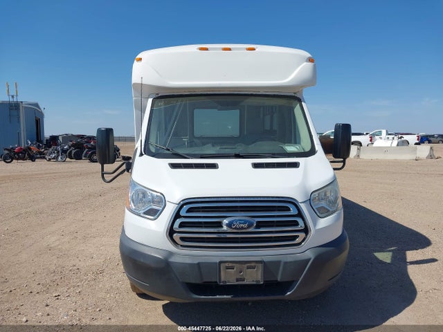 1FDES6PV8HKB43357 Ford Transit-350 Cutaway