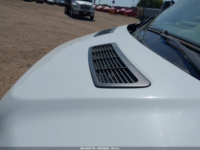1FDES6PV8HKB43357 Ford Transit-350 Cutaway