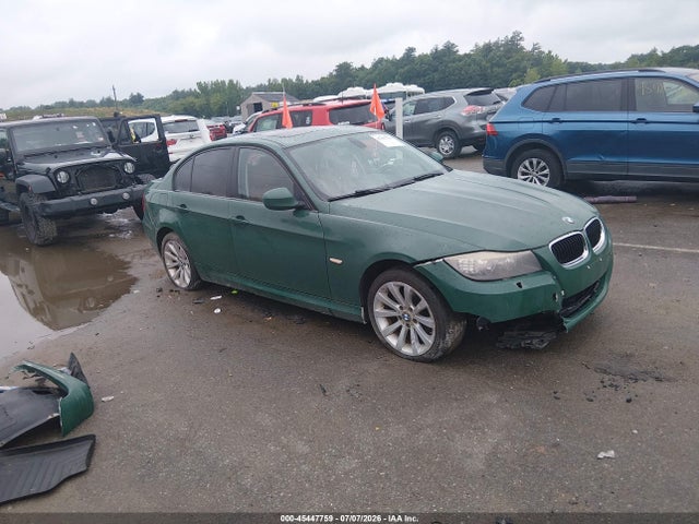 45447759 :رقم المزاد ، WBAPK5C57BA659989 vin ، 2011 Bmw 328i Xdrive مزاد بيع