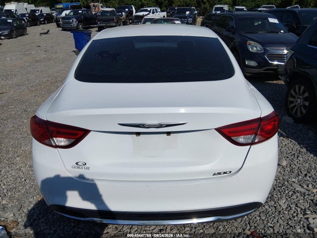 2015 Chrysler 200 Limited მანქანა იყიდება აუქციონზე, vin: 1C3CCCAB3FN575201, აუქციონის ნომერი: 45447768