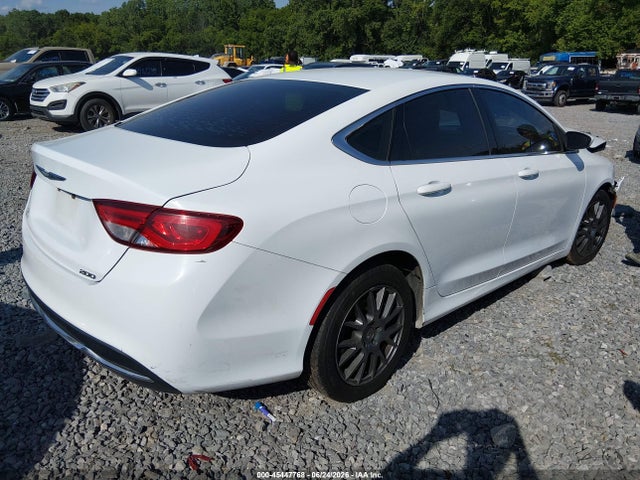 2015 Chrysler 200 Limited მანქანა იყიდება აუქციონზე, vin: 1C3CCCAB3FN575201, აუქციონის ნომერი: 45447768