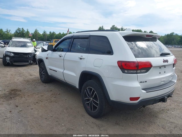 1C4RJFLG1JC507523 Jeep Grand Cherokee Trailhawk 4x4