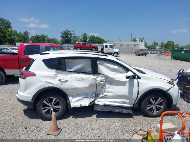 Продажа на аукционе авто 2018 Toyota Rav4 Xle, vin: JTMRFREV2JJ719096, номер лота: 45447779