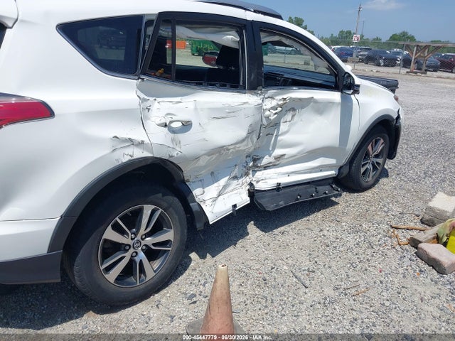 Продажа на аукционе авто 2018 Toyota Rav4 Xle, vin: JTMRFREV2JJ719096, номер лота: 45447779