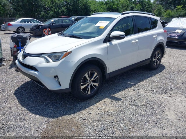 Продажа на аукционе авто 2018 Toyota Rav4 Xle, vin: JTMRFREV2JJ719096, номер лота: 45447779