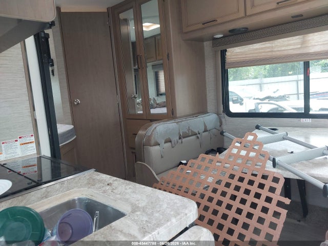 Ford E-350 Cutaway 2021 1FDWE3FN7MDC01615 Image 8