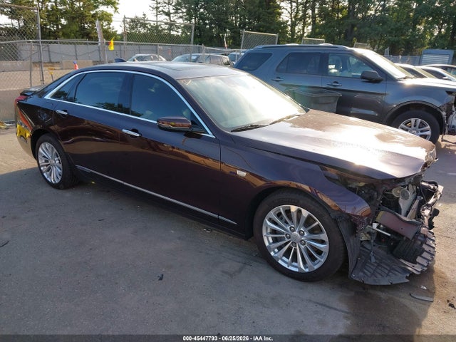 45447793 :رقم المزاد ، LREKK5RX2HA055699 vin ، 2017 Cadillac Ct6 Plug-in Standard مزاد بيع