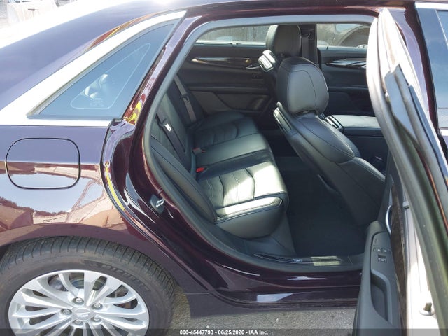 45447793 :رقم المزاد ، LREKK5RX2HA055699 vin ، 2017 Cadillac Ct6 Plug-in Standard مزاد بيع