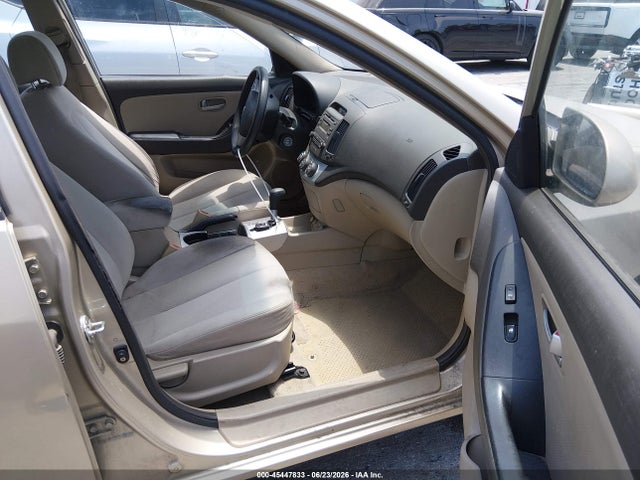 45447833 :رقم المزاد ، KMHDU46D78U277901 vin ، 2008 Hyundai Elantra Gls/se مزاد بيع