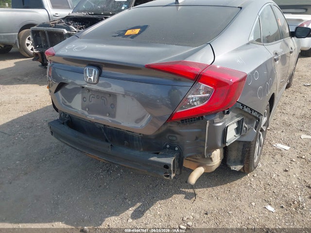 45447841 :رقم المزاد ، 19XFC2F79HE004021 vin ، 2017 Honda Civic Ex مزاد بيع