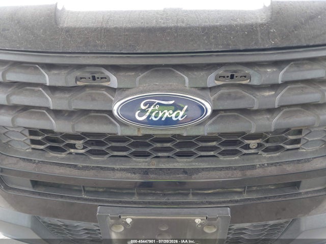 Ford Police Interceptor Utility 2018 1FM5K8AR8JGC49565 Image 16