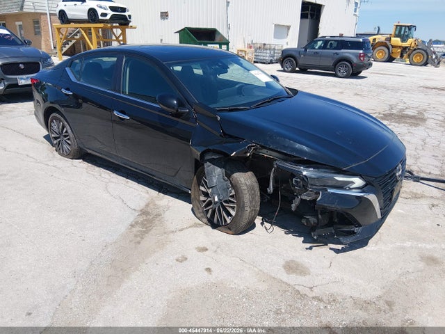 Продажа на аукционе авто 2023 Nissan Altima Sv Fwd, vin: 1N4BL4DV2PN384766, номер лота: 45447914