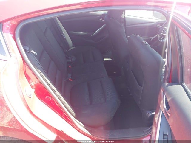 JM1GJ1U63F1165141 Mazda Mazda6 I Sport