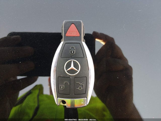 Продажа на аукционе авто 2015 Mercedes-benz C 400 4matic, vin: 55SWF6GB2FU011674, номер лота: 45447942