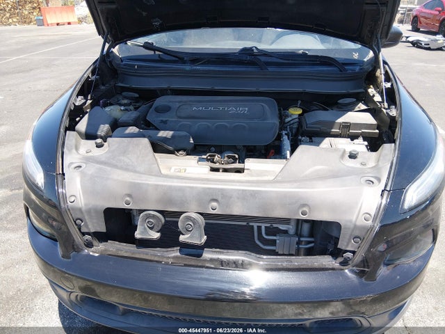 Продажа на аукционе авто 2018 Jeep Cherokee Latitude Fwd, vin: 1C4PJLCB6JD590547, номер лота: 45447951