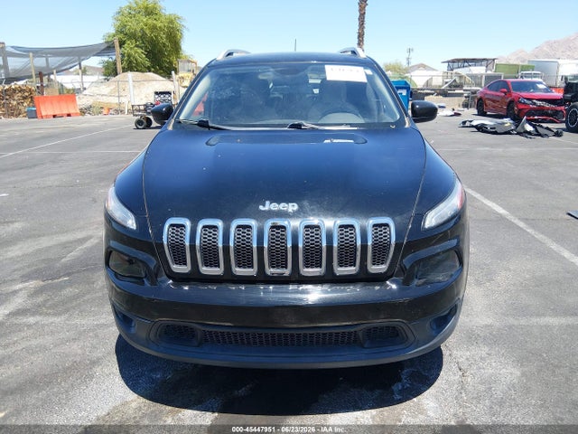 Продажа на аукционе авто 2018 Jeep Cherokee Latitude Fwd, vin: 1C4PJLCB6JD590547, номер лота: 45447951