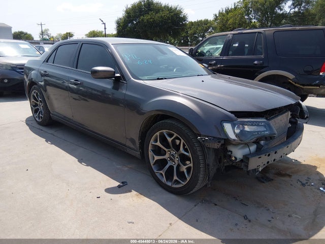 Продажа на аукционе авто 2016 Chrysler 300 300s, vin: 2C3CCABG8GH106260, номер лота: 45448013