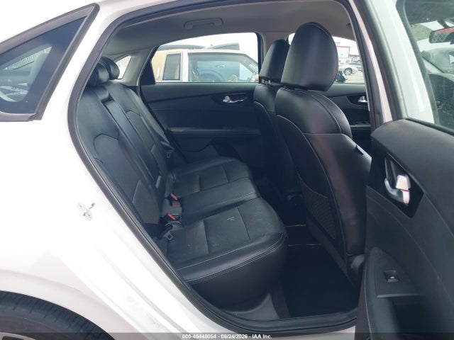 KIA FORTE S 2019 3KPF34AD7KE013395 Image 8