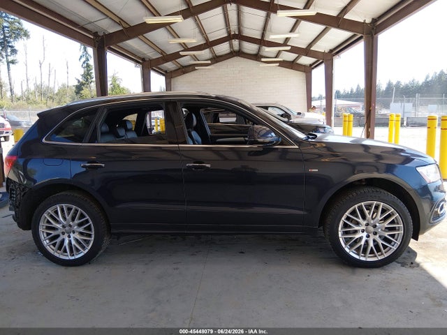 Audi Q5 2.0t Premium 2017 WA1M2AFP7HA049864 Image 14