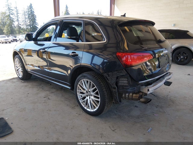 Audi Q5 2.0t Premium 2017 WA1M2AFP7HA049864 Image 3