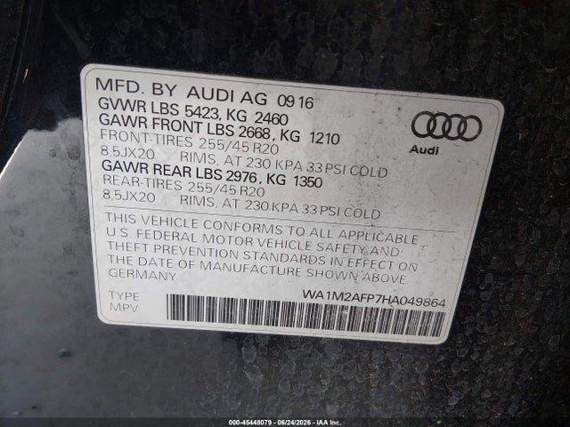 Audi Q5 2.0t Premium 2017 WA1M2AFP7HA049864 Image 9
