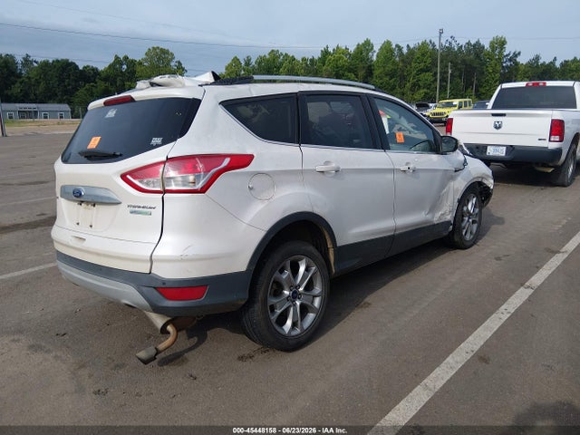 1FMCU0JX8FUC20383 Ford Escape Titanium