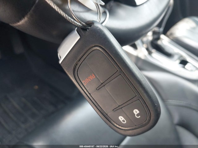 2020 Jeep Cherokee Altitude Fwd მანქანა იყიდება აუქციონზე, vin: 1C4PJLLB1LD515953, აუქციონის ნომერი: 45448187