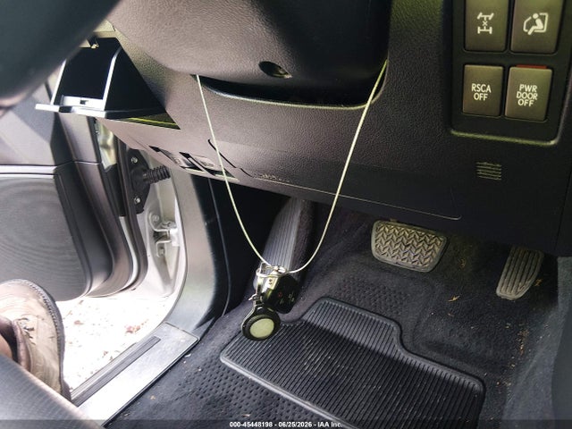 Lexus LX 570 2015 JTJHY7AX0F4165805 Image 11