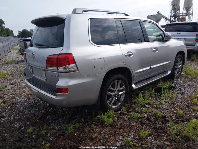Lexus LX 570 2015 JTJHY7AX0F4165805 Image 4
