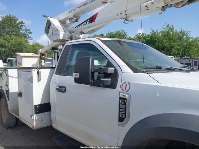 1FDUF5HY3KDA18443 Ford F-550 Chassis Xl/xlt