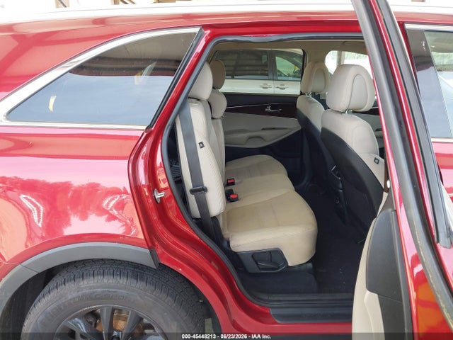 KIA Sorento 3.3l Lx 2017 5XYPGDA52HG191373 Image 8