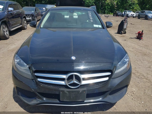 45448219 :رقم المزاد ، 55SWF4KB5GU102354 vin ، 2016 Mercedes-benz C 300 4matic مزاد بيع