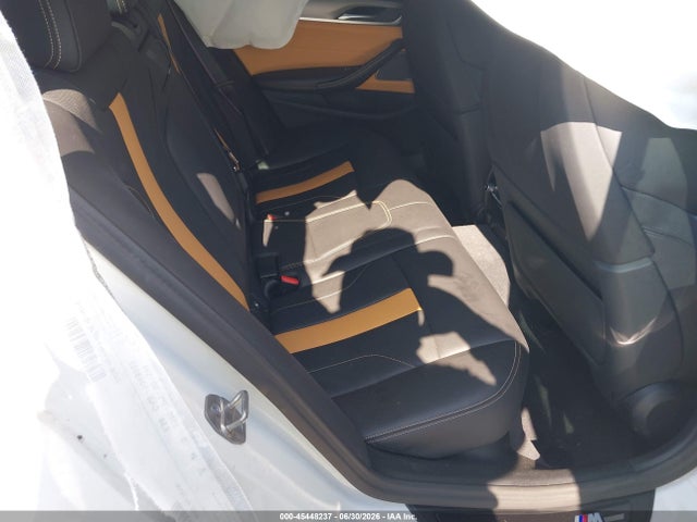 BMW M5 2023 WBS83CH03PCL82915 Image 8