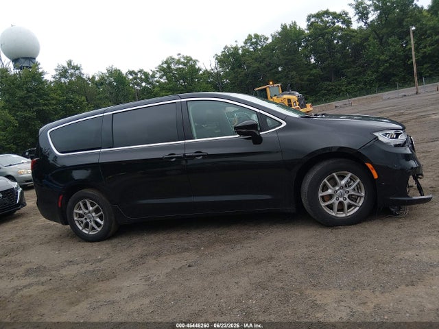 45448260 :رقم المزاد ، 2C4RC1BGXRR155267 vin ، 2024 Chrysler Pacifica Touring L مزاد بيع