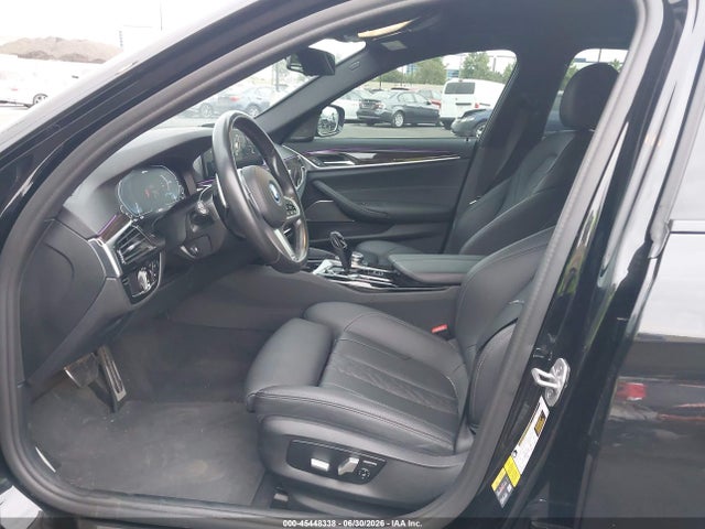 WBA13AG00NCK12102 BMW 530e