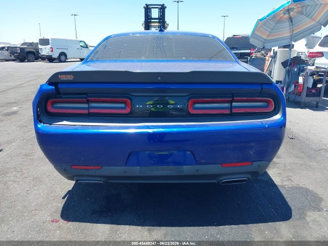 Dodge Challenger Sxt Plus 2018 2C3CDZAG8JH213037 Image 17