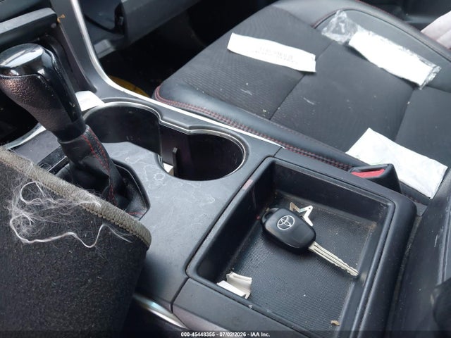 4T1BF1FK8GU256665 Toyota CAMRY SE
