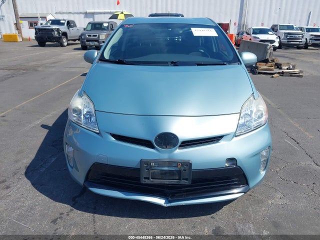 JTDKN3DU7F1892520 Toyota Prius Three