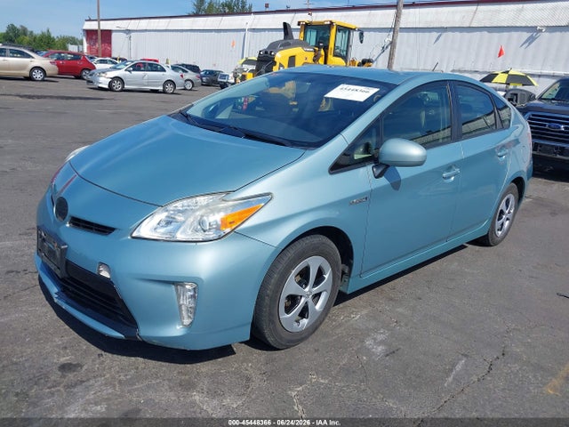JTDKN3DU7F1892520 Toyota Prius Three