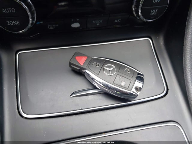 Mercedes-Benz GLA 250 2018 WDCTG4EB3JJ467221 Image 11