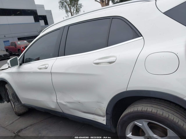 Mercedes-Benz GLA 250 2018 WDCTG4EB3JJ467221 Image 14