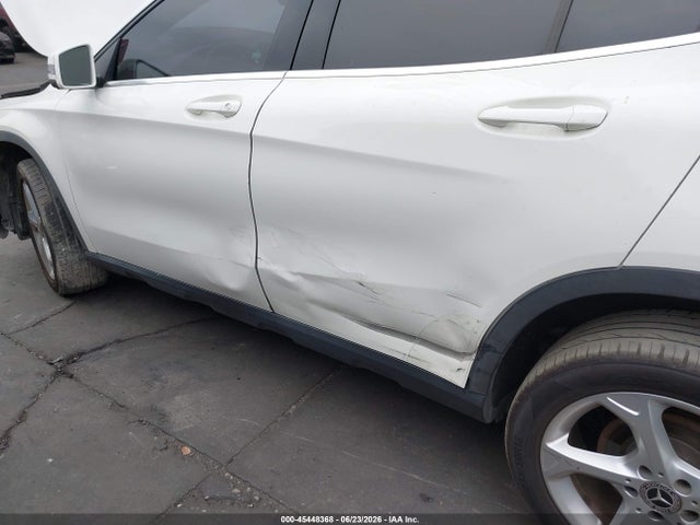 Mercedes-Benz GLA 250 2018 WDCTG4EB3JJ467221 Image 6