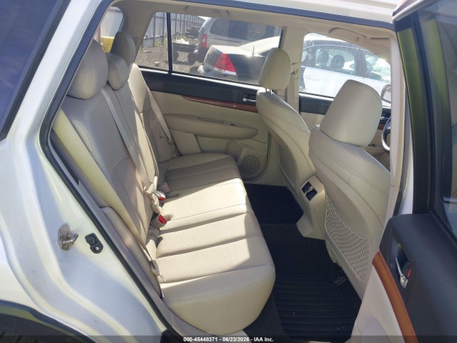 Subaru Outback 2.5i Limited 2014 4S4BRBLC1E3281632 Image 8