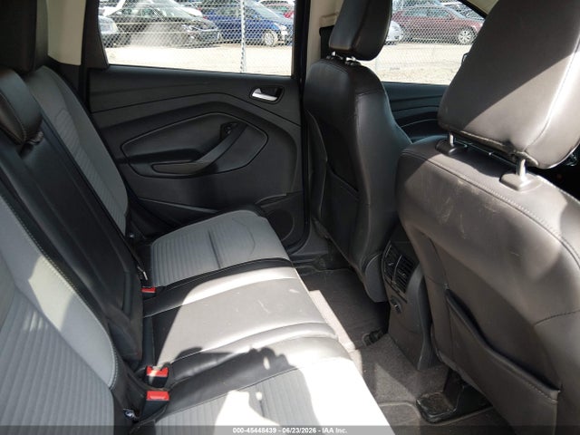 45448439 :رقم المزاد ، 1FMCU9GD1JUB10060 vin ، 2018 Ford Escape Se مزاد بيع