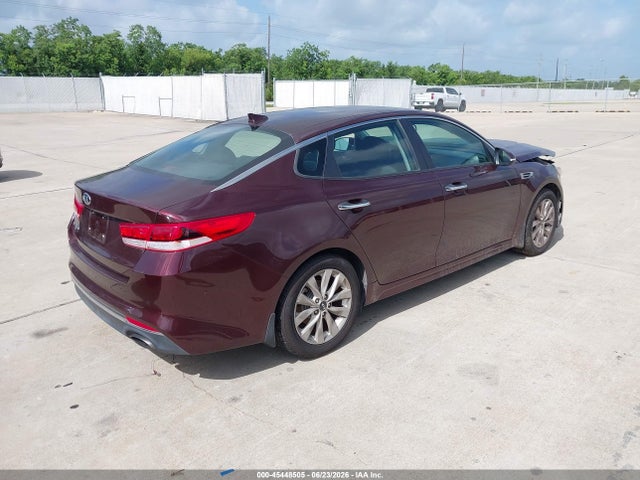 KIA Optima Lx 2018 5XXGT4L37JG263055 Image 4