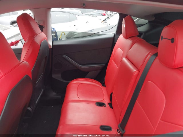 2022 Tesla Model Y Long Range Dual Motor All-wheel Drive მანქანა იყიდება აუქციონზე, vin: 7SAYGDEE9NA020010, აუქციონის ნომერი: 45448515