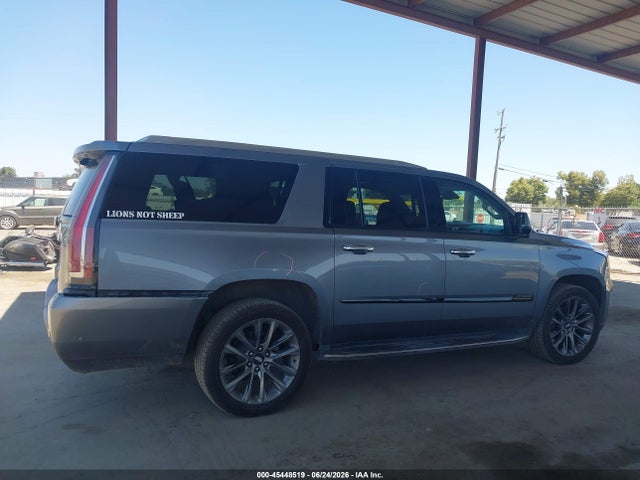 2020 Cadillac Escalade Esv 2wd Luxury მანქანა იყიდება აუქციონზე, vin: 1GYS3HKJ1LR295821, აუქციონის ნომერი: 45448519