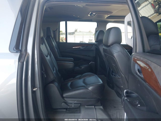 2020 Cadillac Escalade Esv 2wd Luxury მანქანა იყიდება აუქციონზე, vin: 1GYS3HKJ1LR295821, აუქციონის ნომერი: 45448519