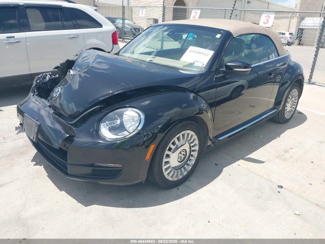 Volkswagen Beetle 1.8t S 2016 3VW507AT5GM808775 Image 2