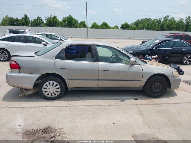 Auction sale of the 1999 Honda Accord Lx, vin: 1HGCG5648XA049002, lot number: 45448544